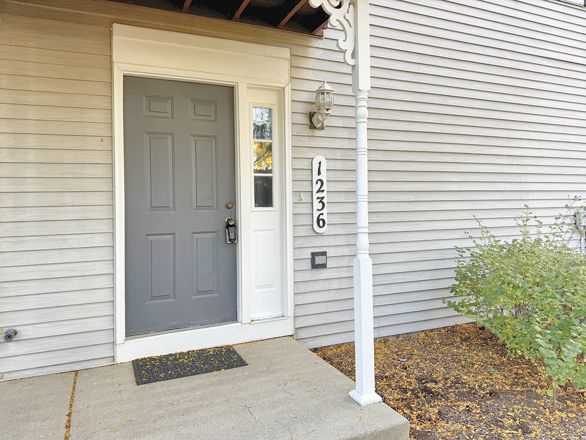 1236 Sandhurst Lane Unit: 1236
