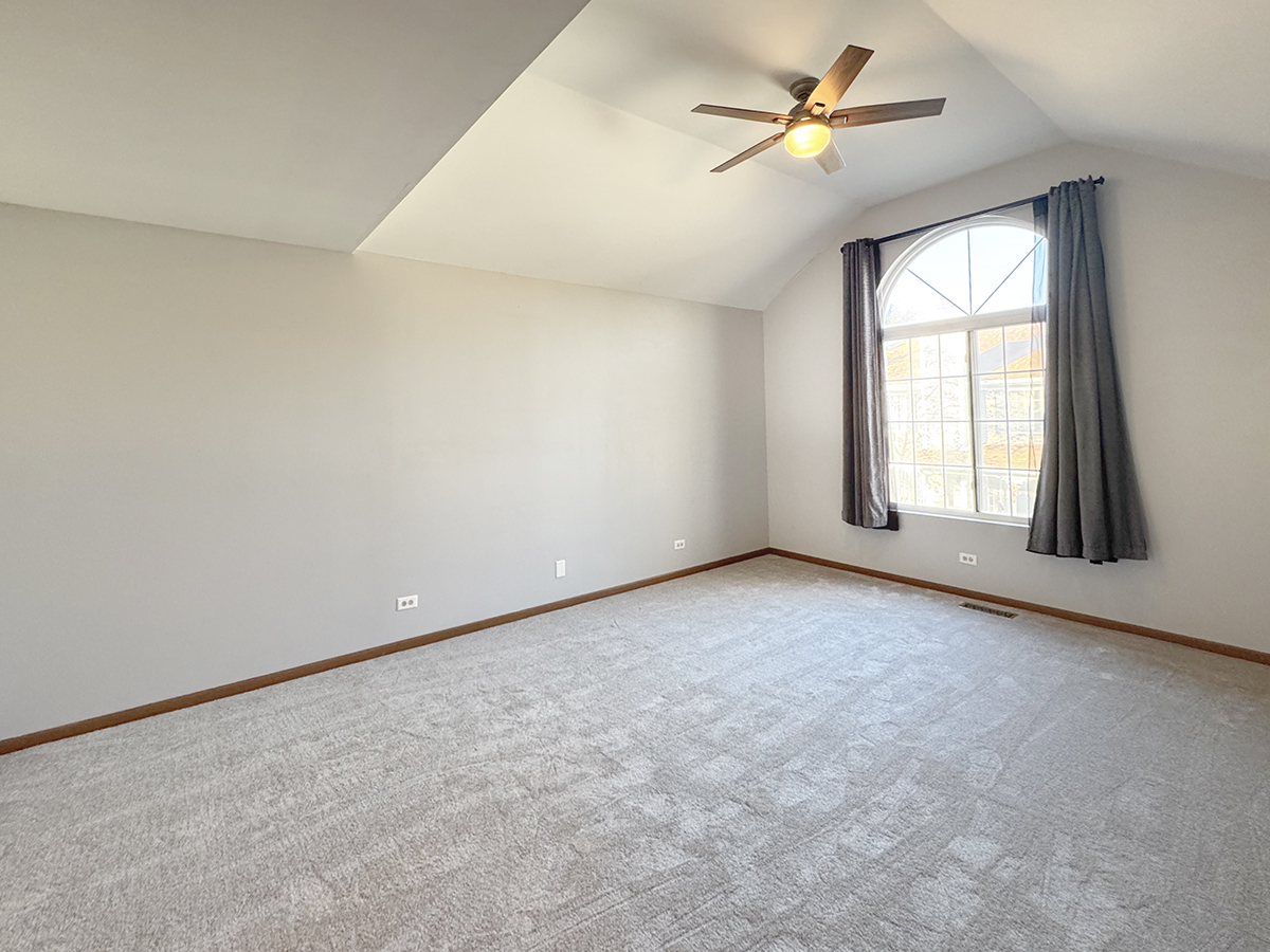 1236 Sandhurst Lane Unit: 1236