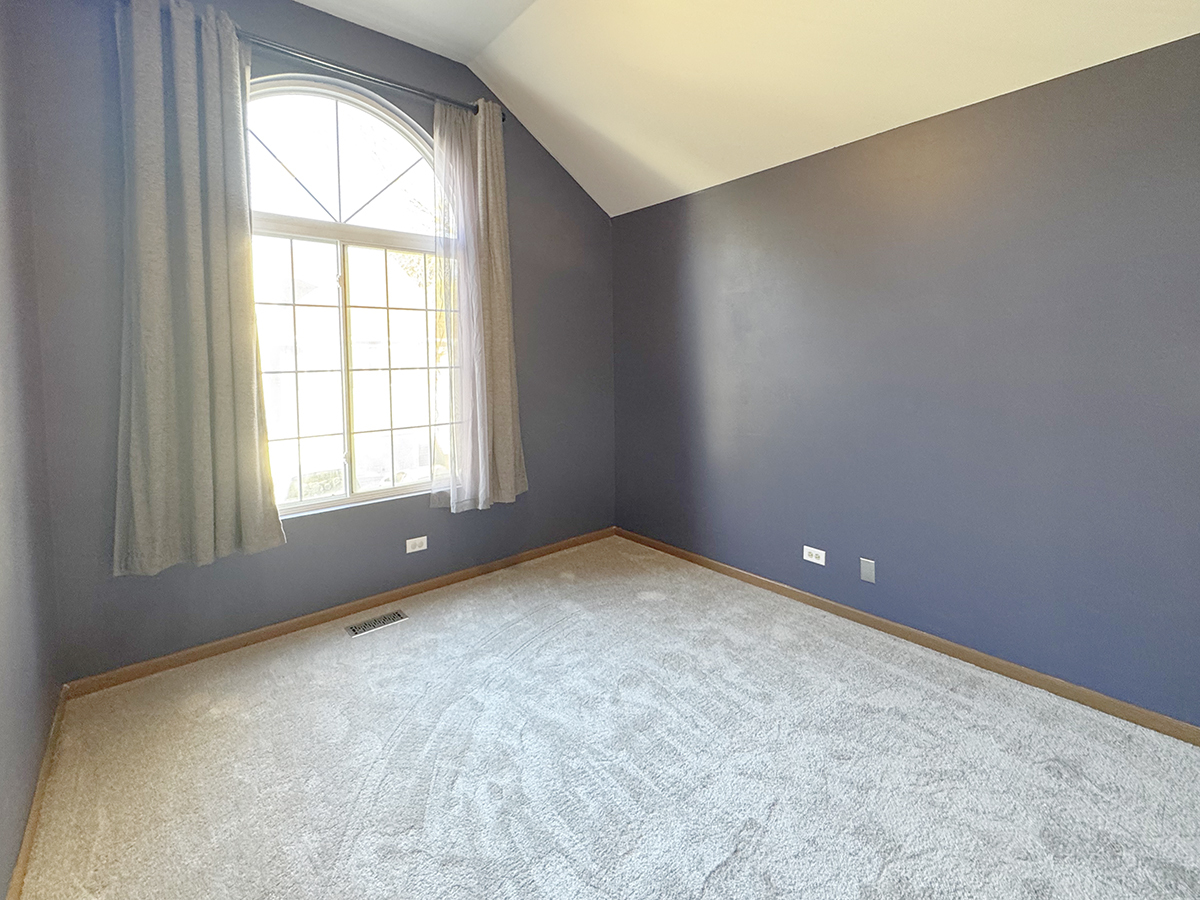 1236 Sandhurst Lane Unit: 1236