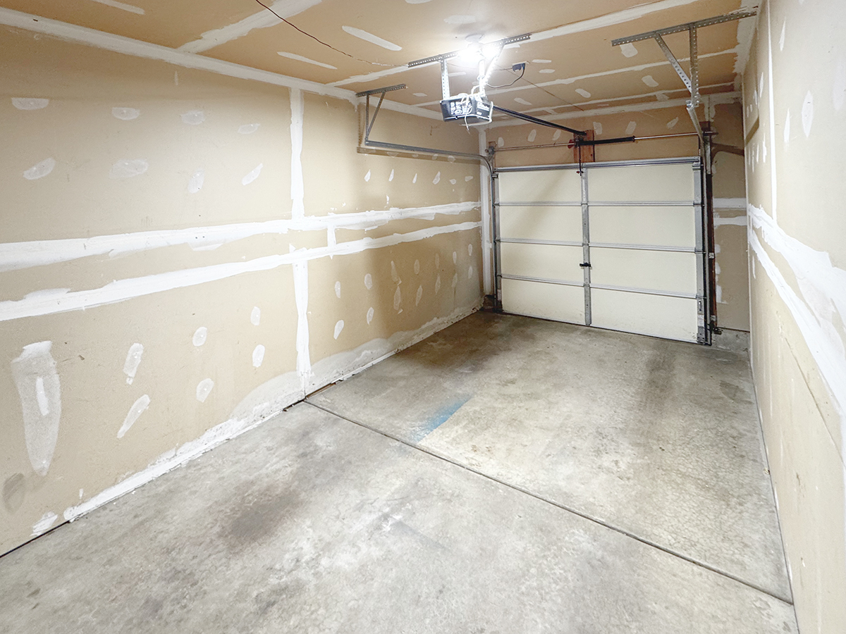 1236 Sandhurst Lane Unit: 1236