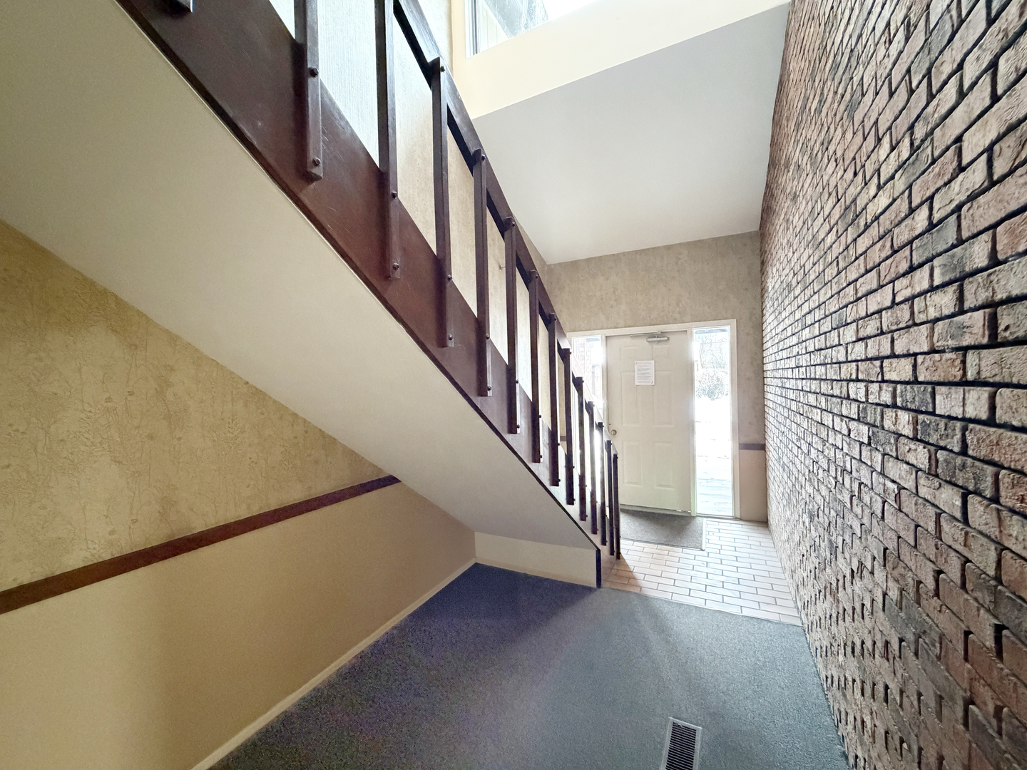 22 CREEKSIDE Circle Unit: D