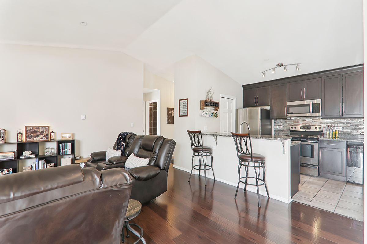 1374 Cunat Court Unit: 2B