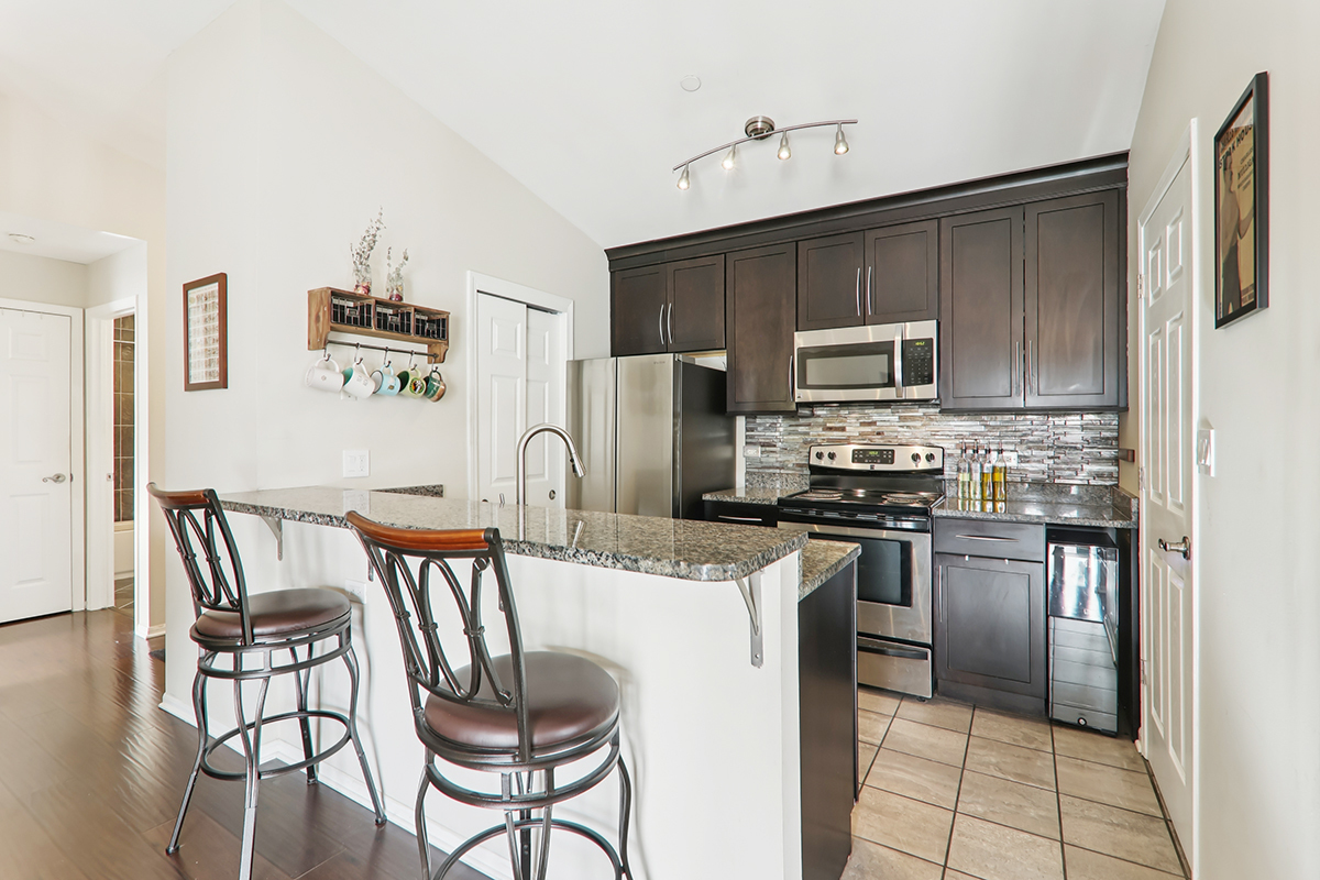 1374 Cunat Court Unit: 2B