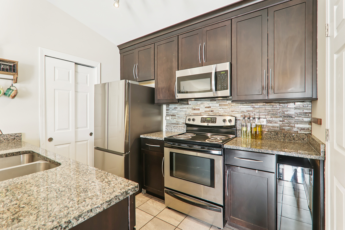 1374 Cunat Court Unit: 2B