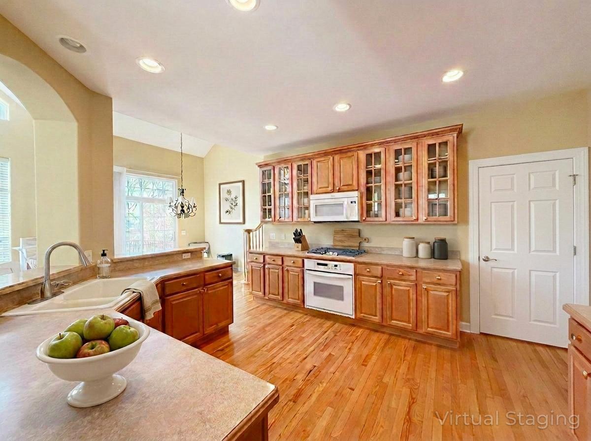 28 Oak Creek Court