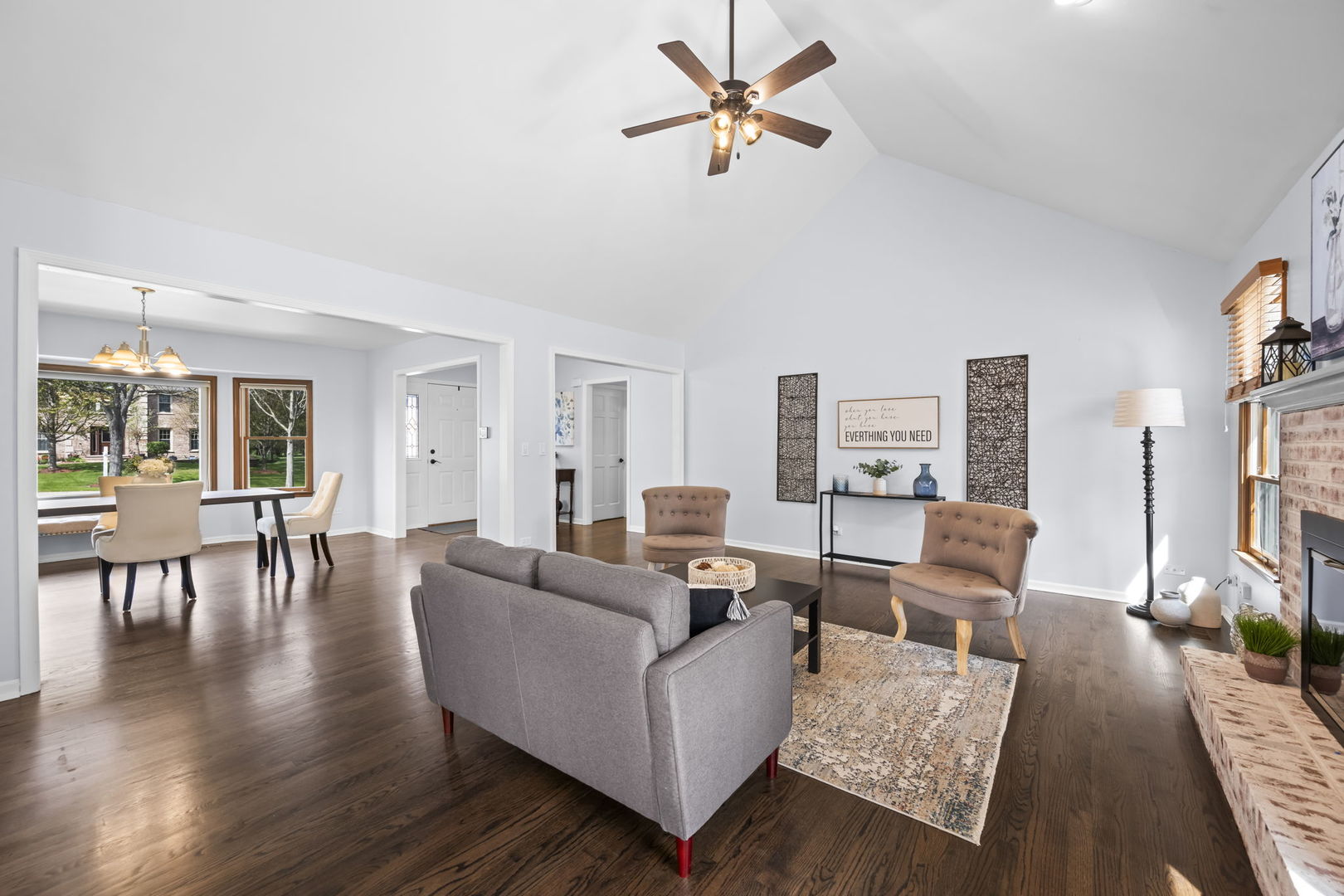 3551 Lakeview Drive