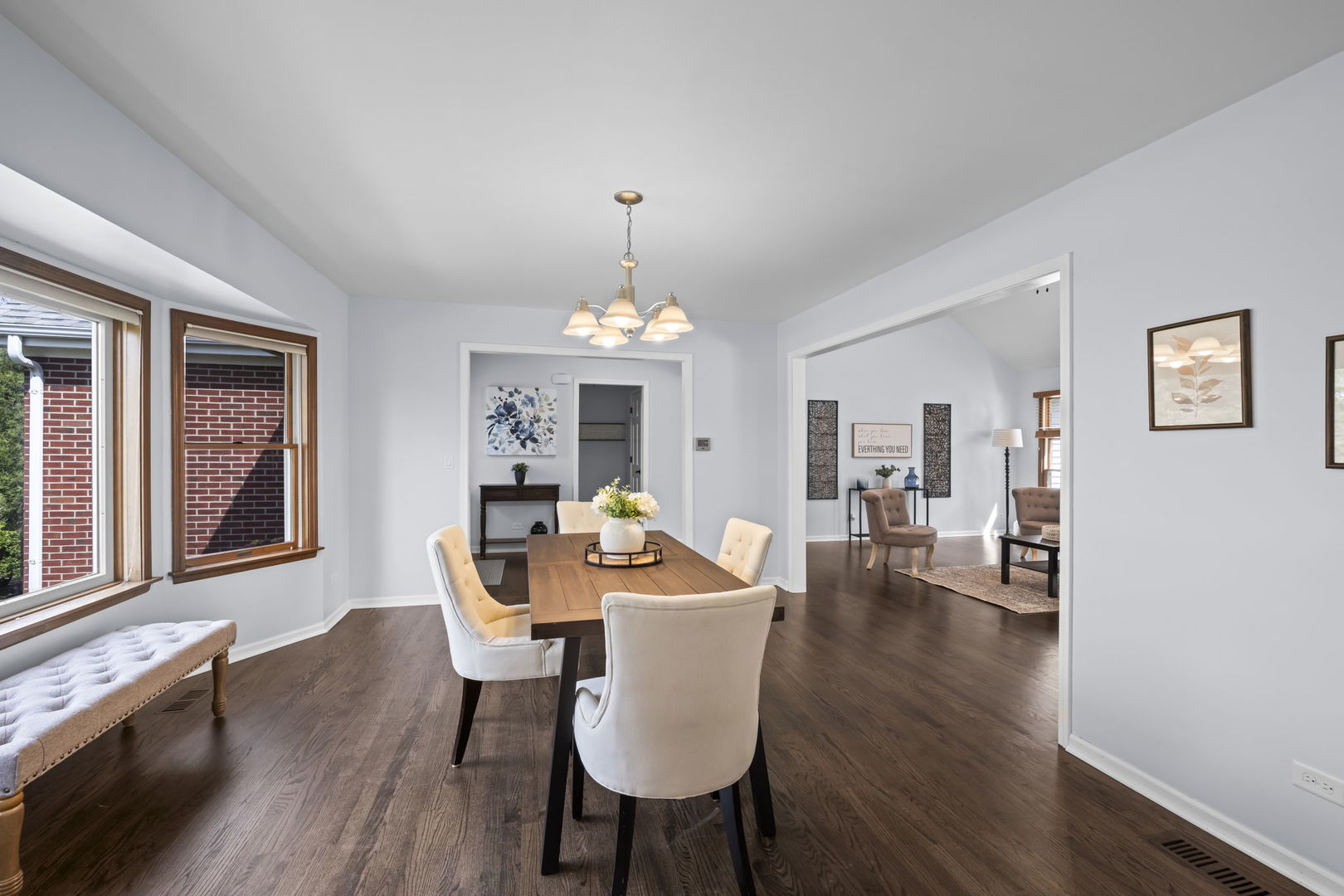 3551 Lakeview Drive