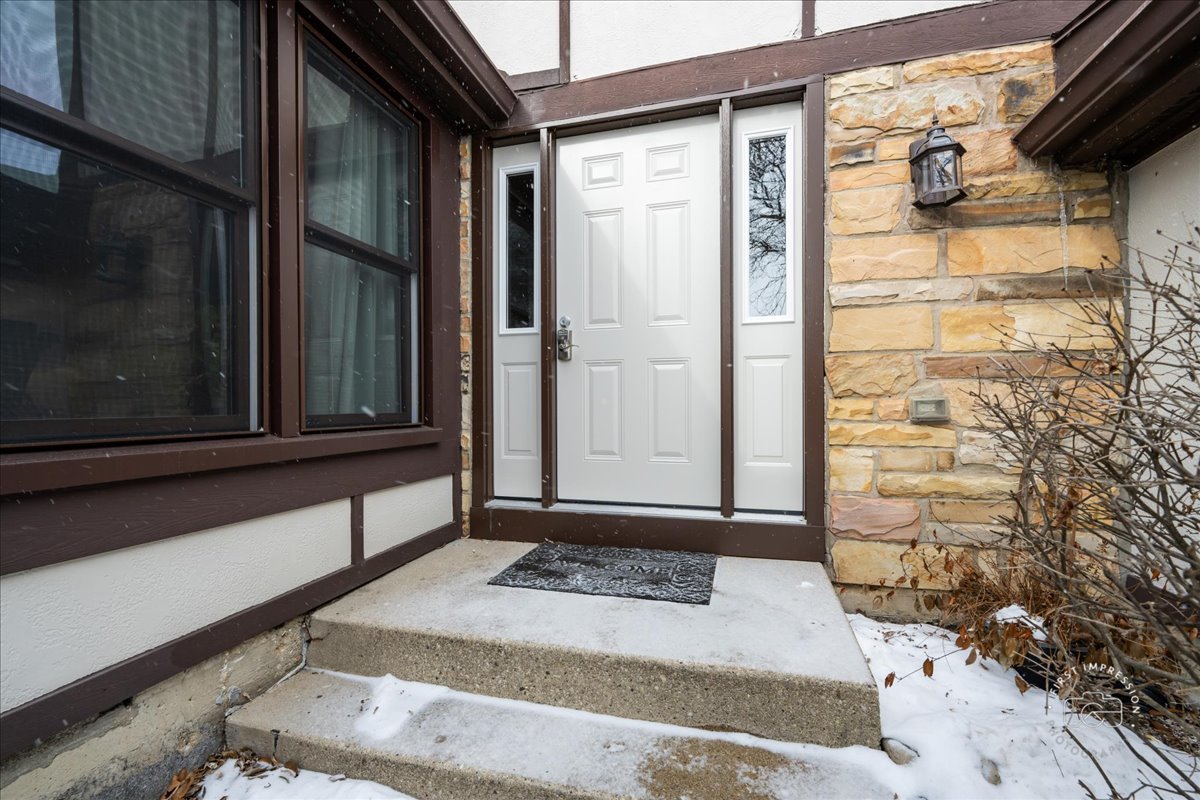 63 White Oak Circle Unit: 63