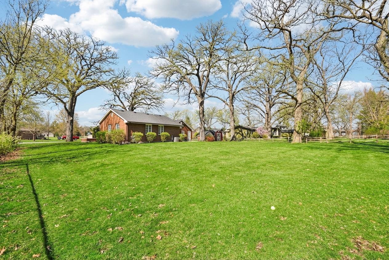 9N827 Beckman Trail