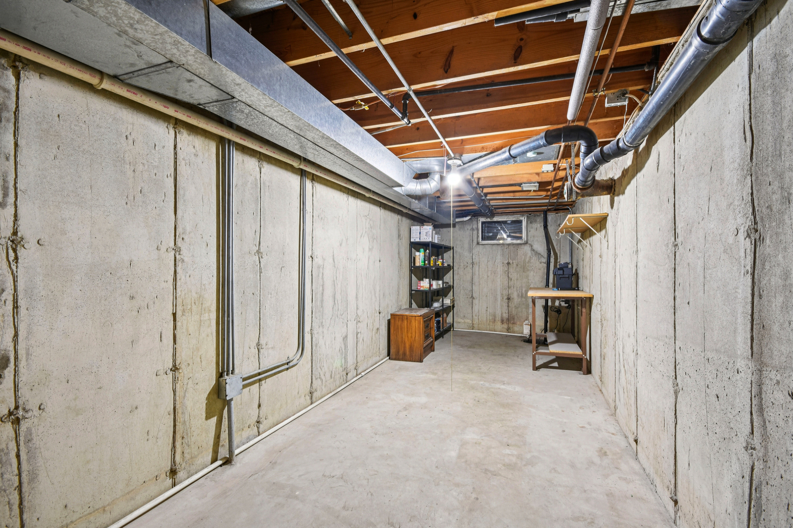 9N827 Beckman Trail