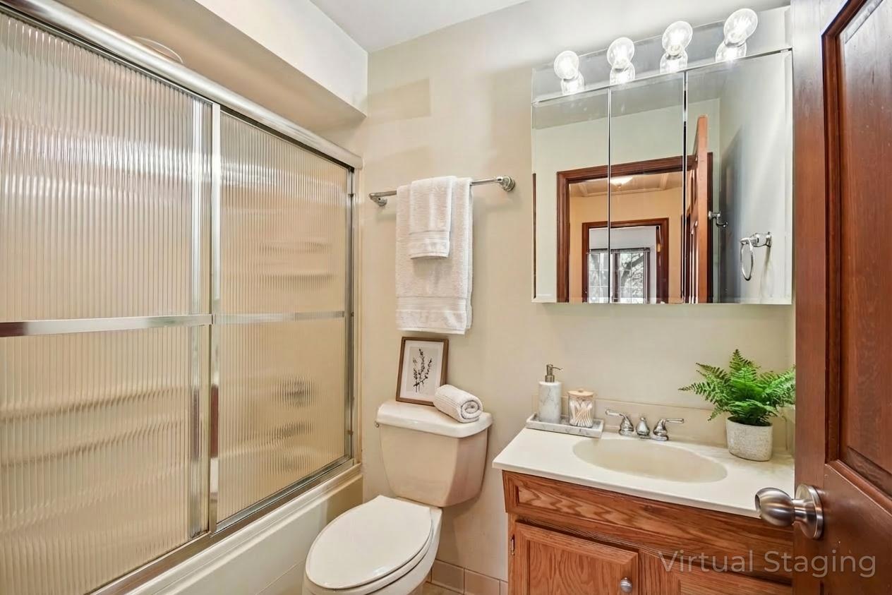 9N827 Beckman Trail