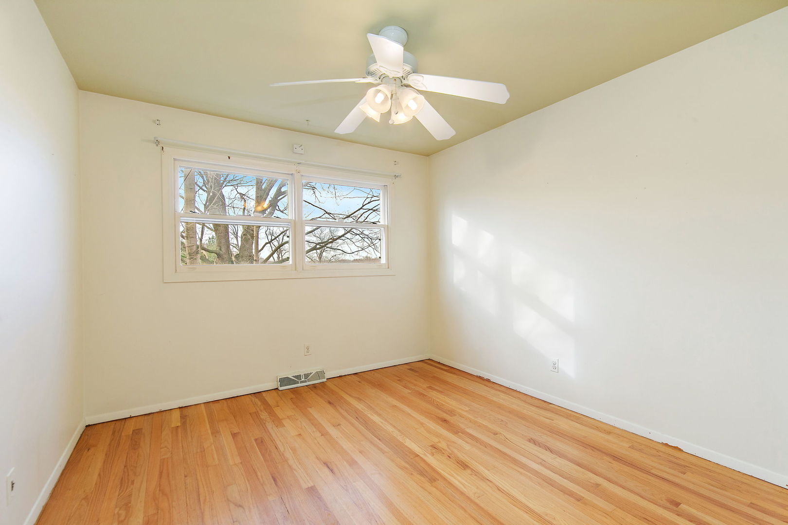 1000 Jackson Avenue