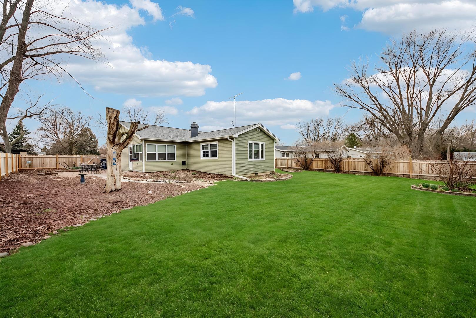 1618 Pine Trail