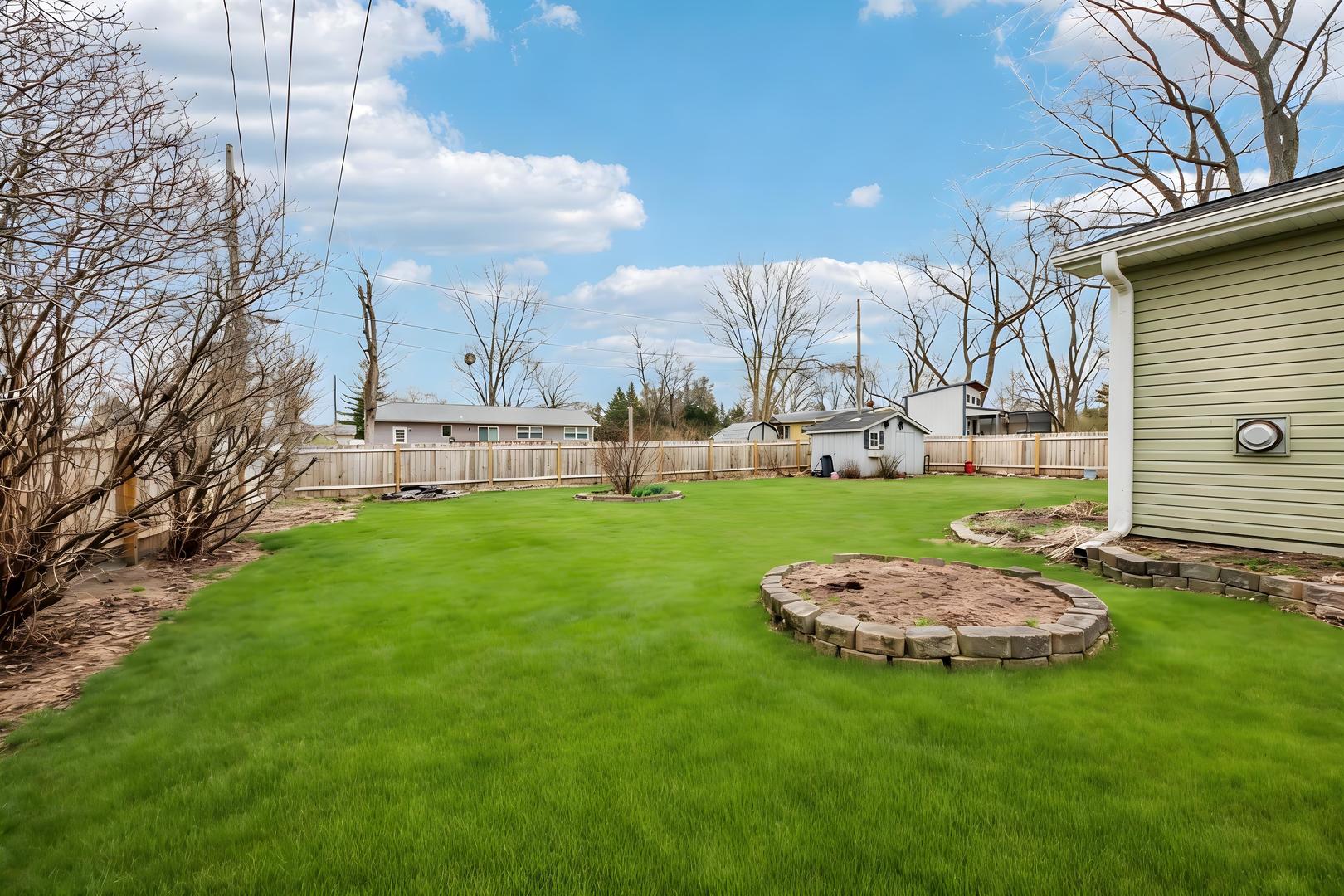 1618 Pine Trail