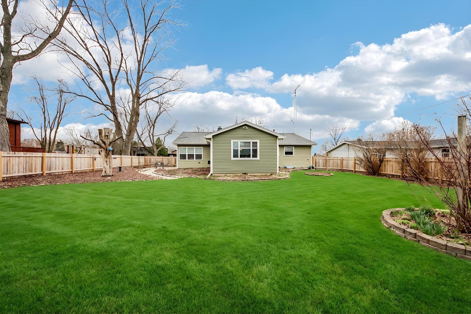 1618 Pine Trail