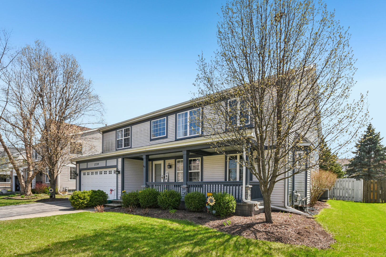 1739 Newbridge Circle