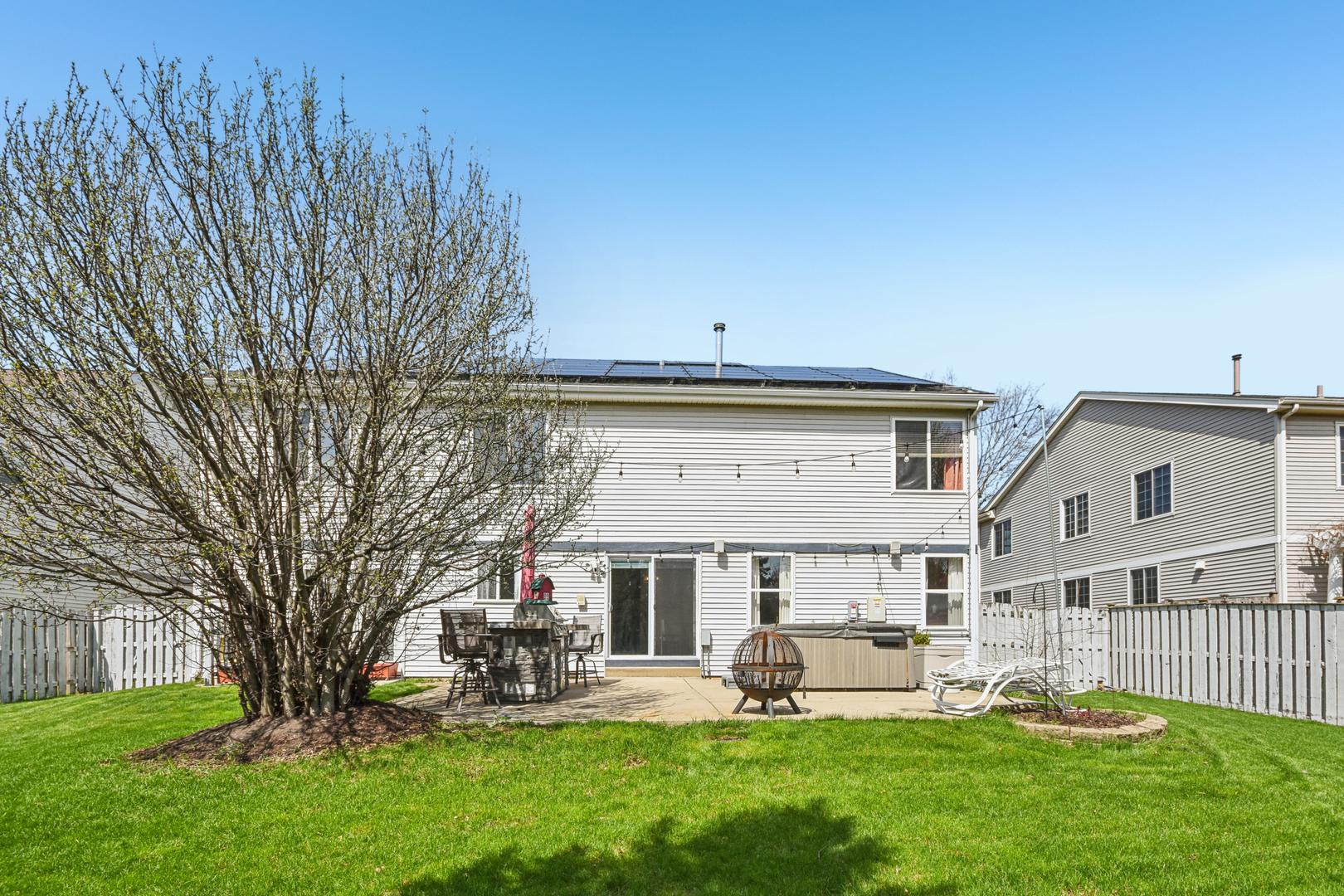 1739 Newbridge Circle