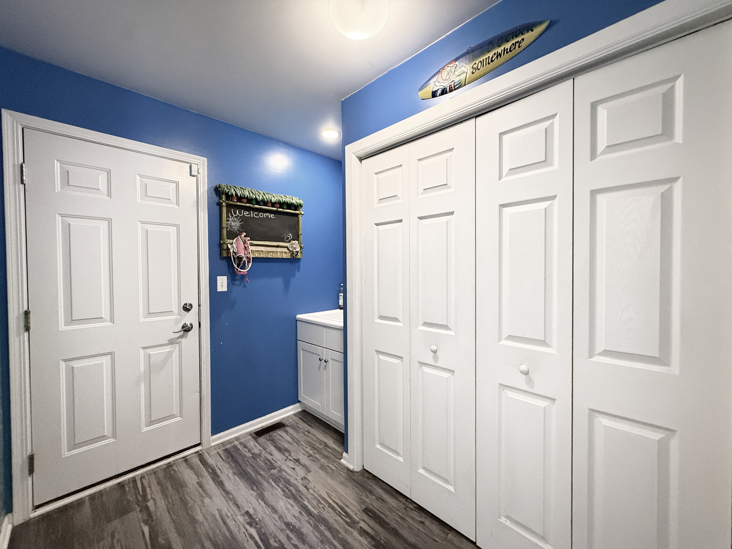 1739 Newbridge Circle