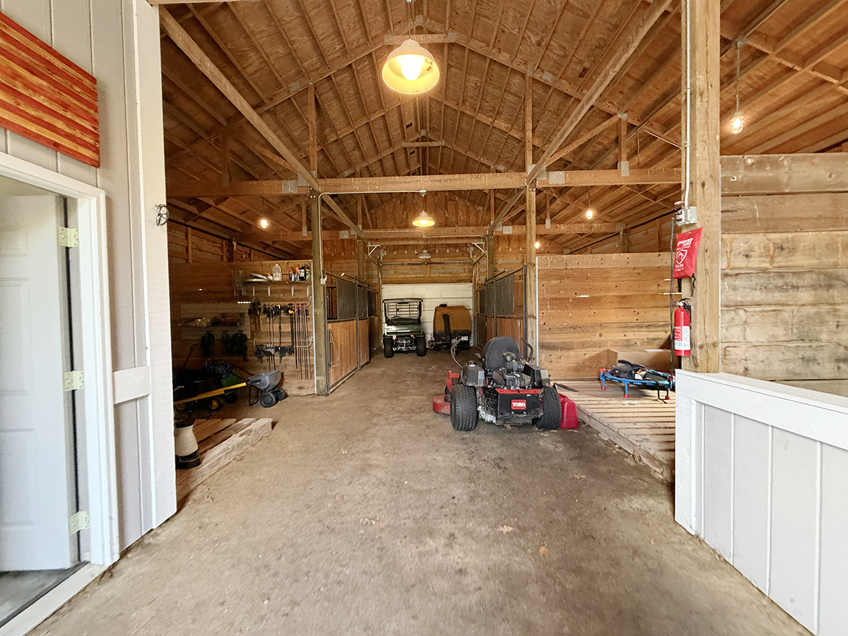 3N705 Roberts Road