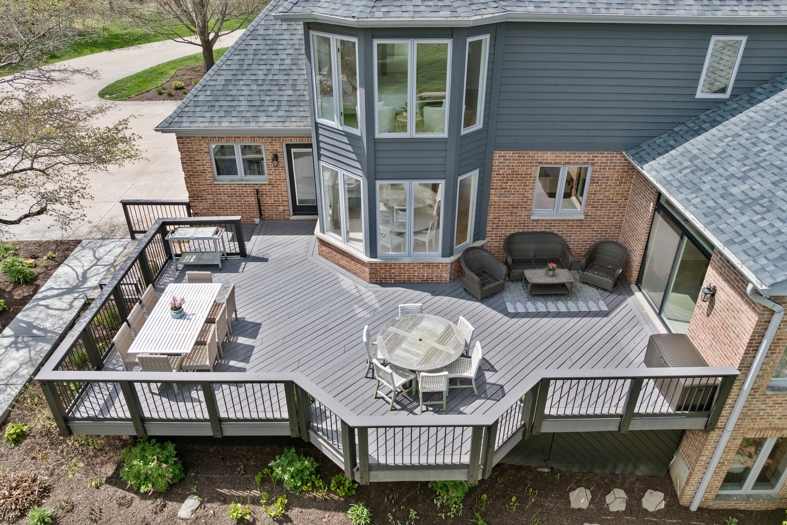 3N705 Roberts Road