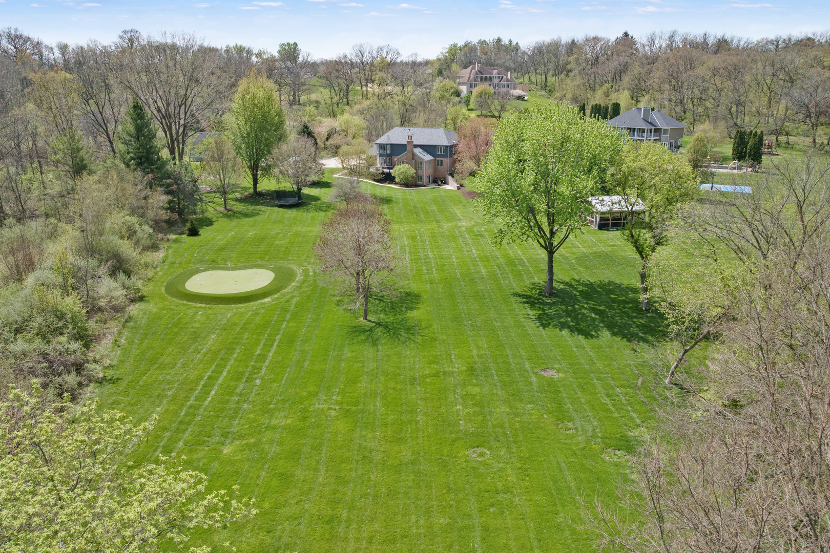 3N705 Roberts Road