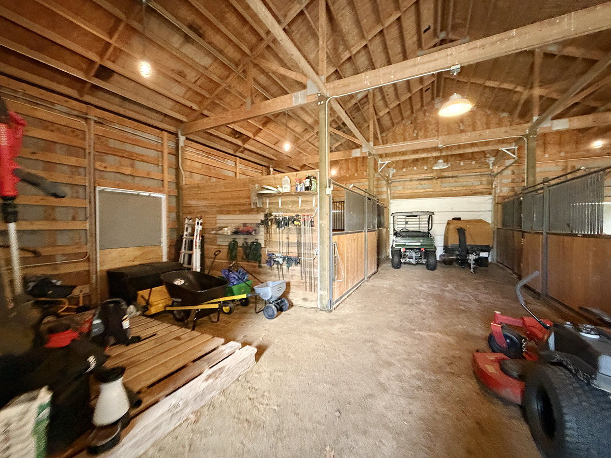 3N705 Roberts Road