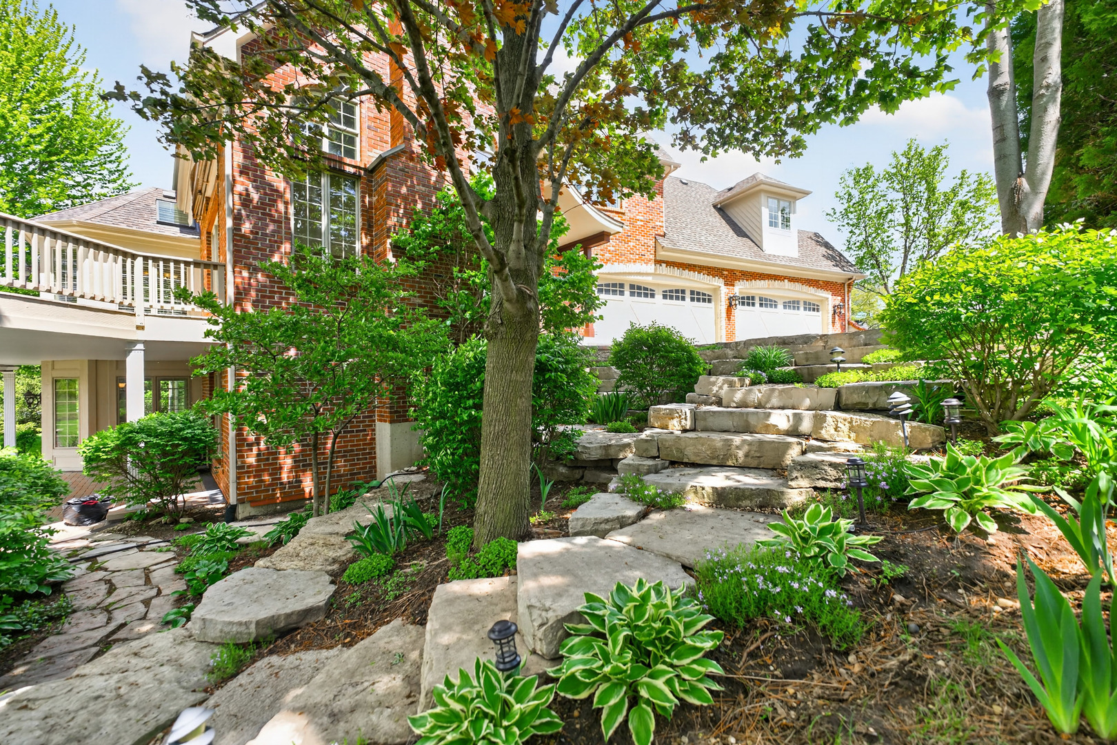 39W835 Goldenrod Drive