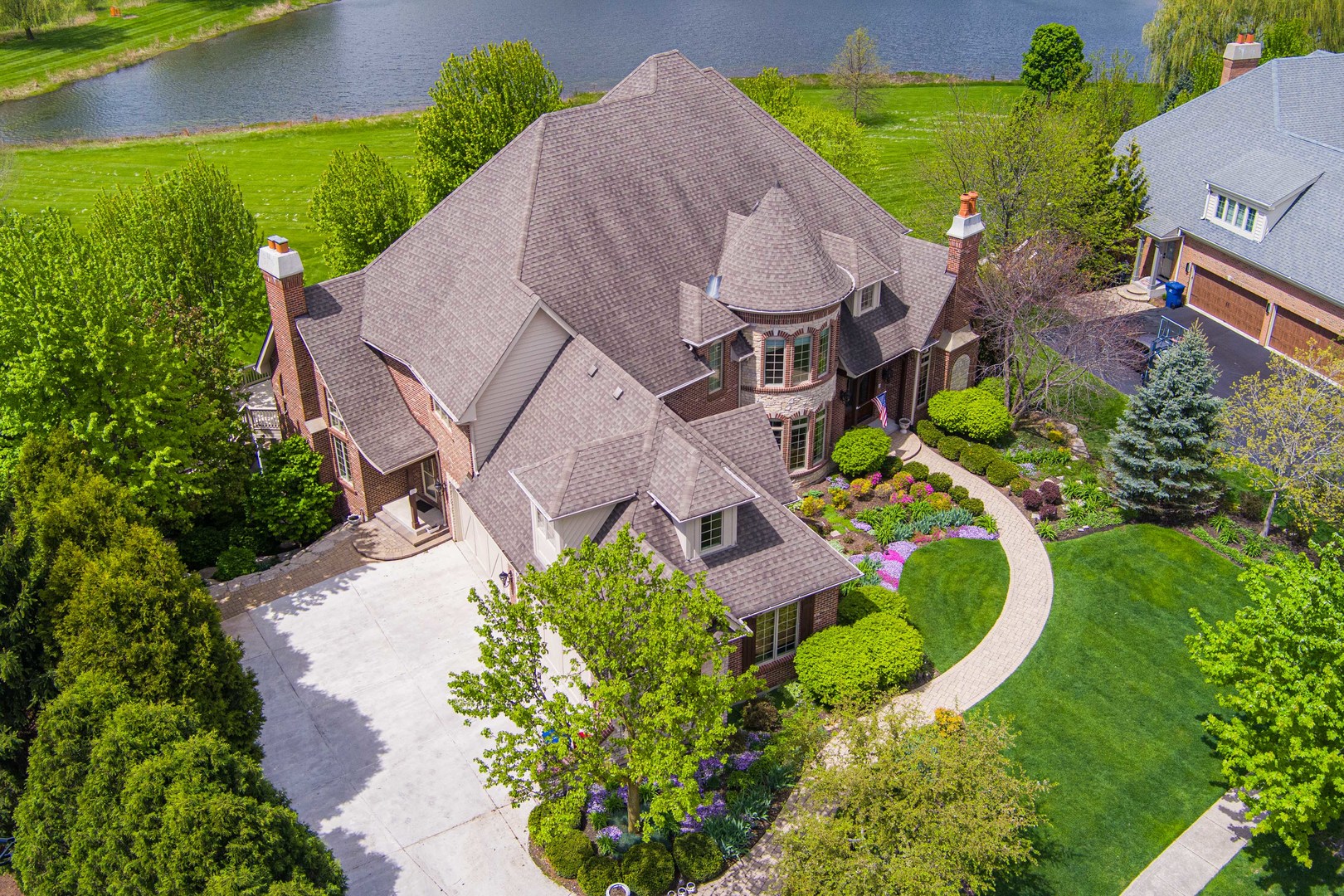 39W835 Goldenrod Drive
