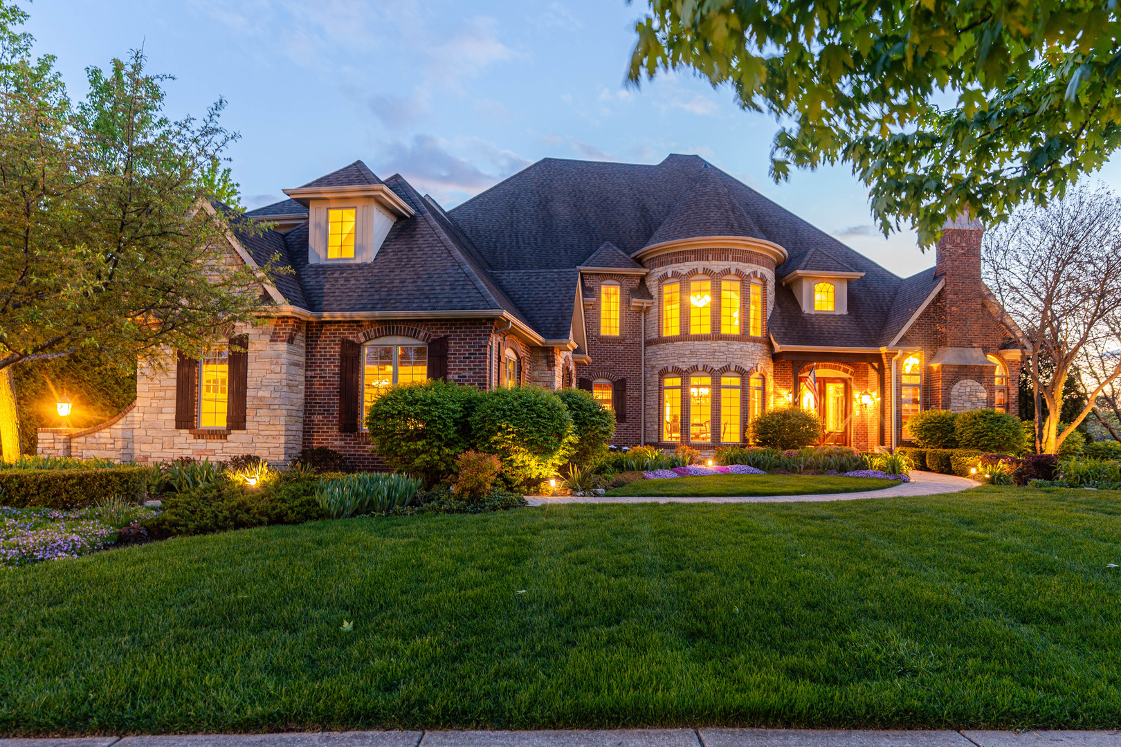 39W835 Goldenrod Drive