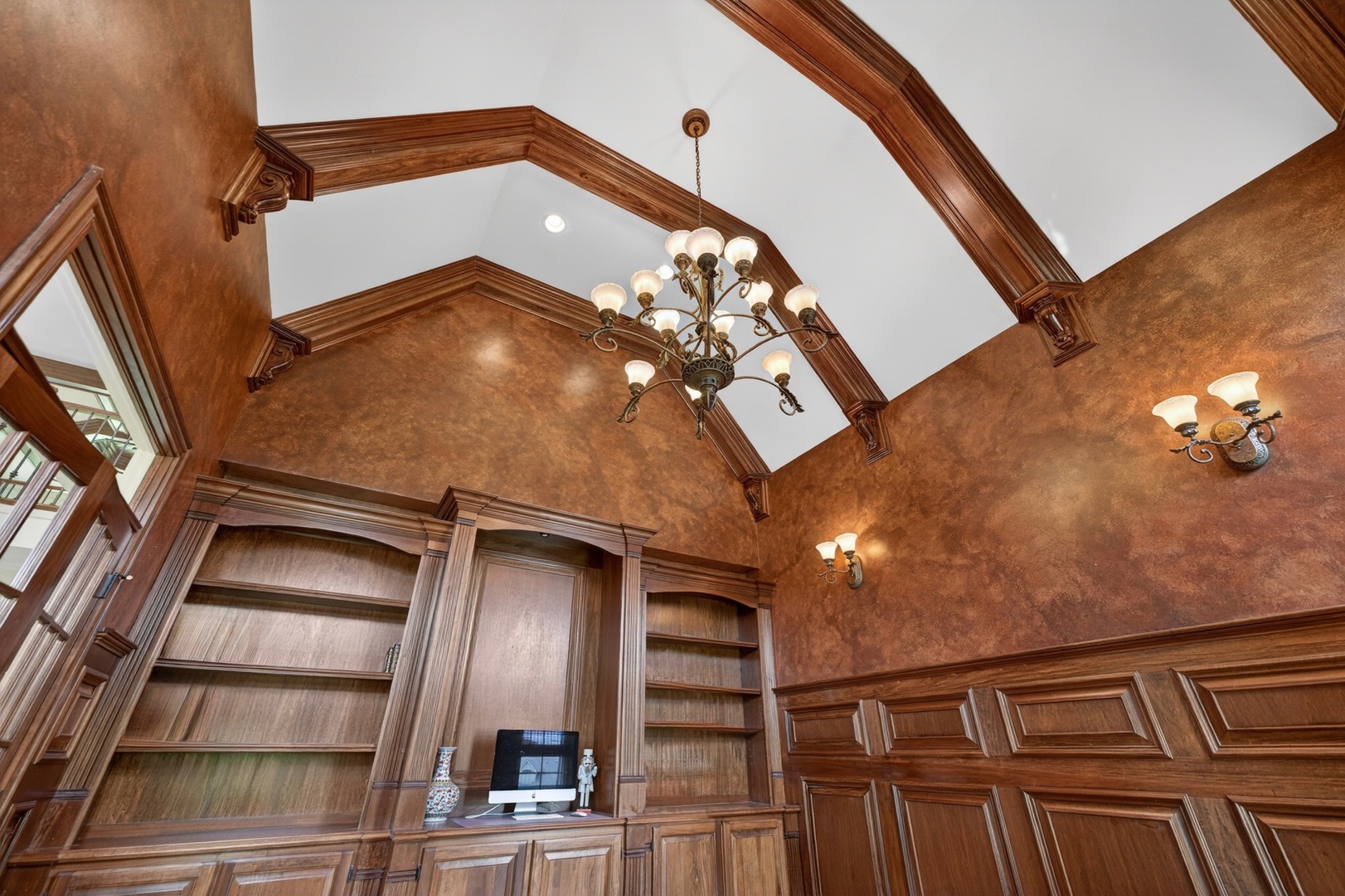 39W835 Goldenrod Drive