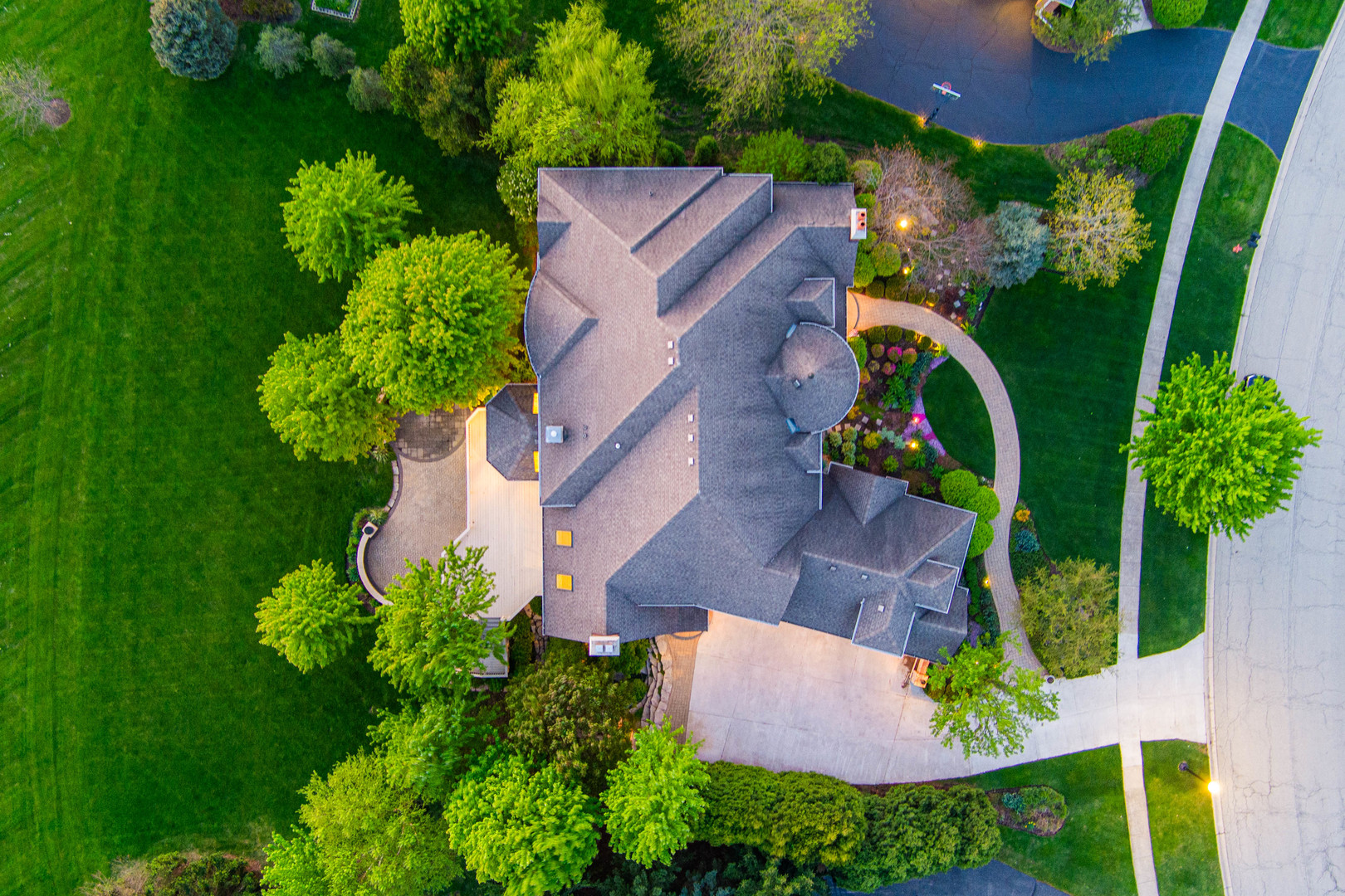39W835 Goldenrod Drive