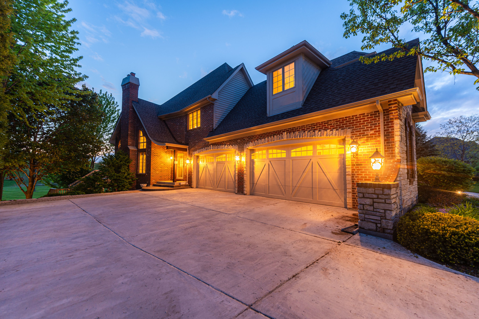 39W835 Goldenrod Drive