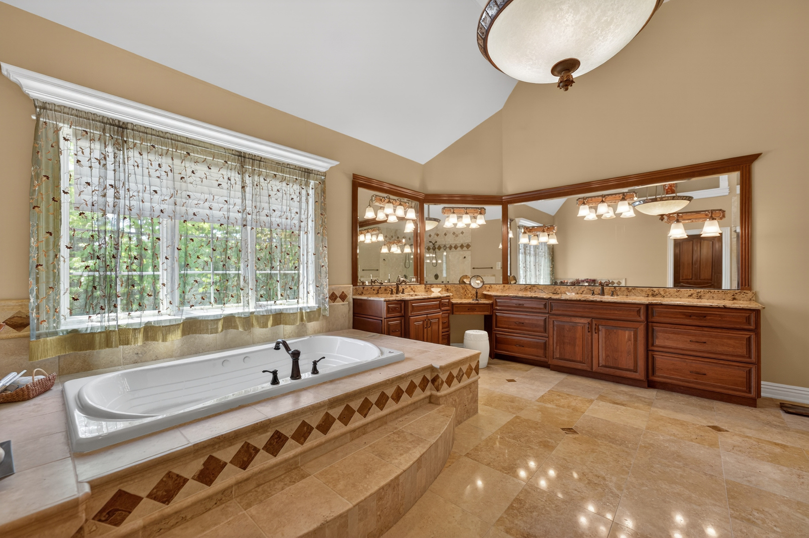 39W835 Goldenrod Drive