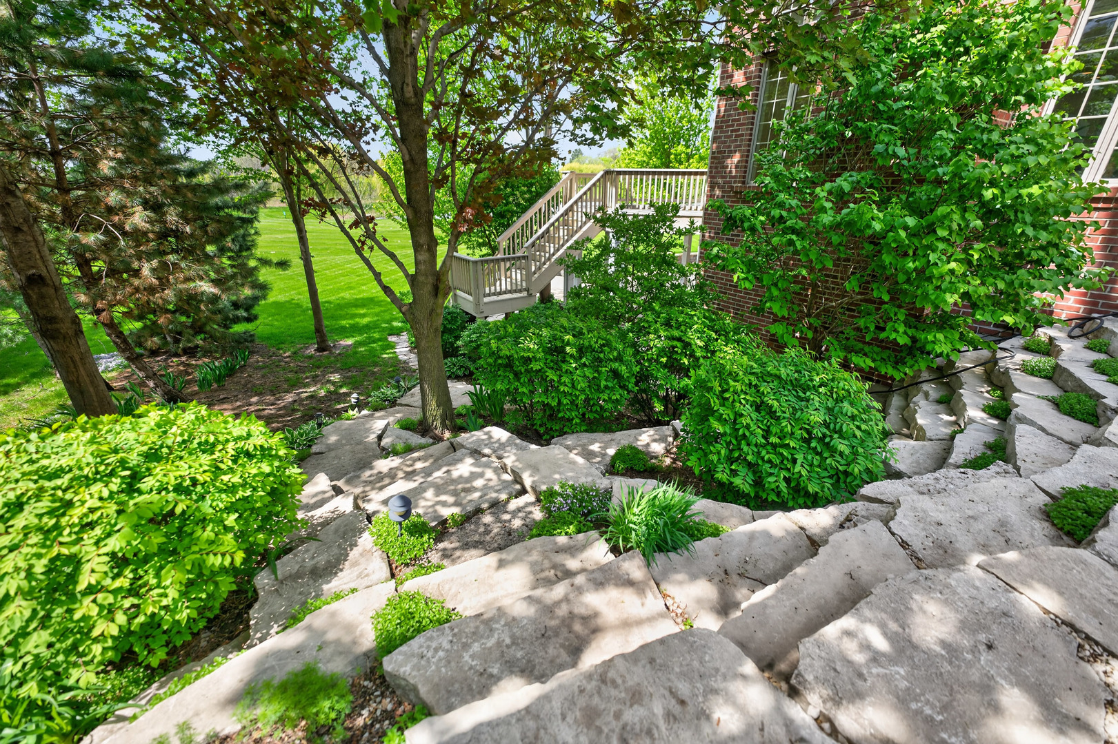 39W835 Goldenrod Drive