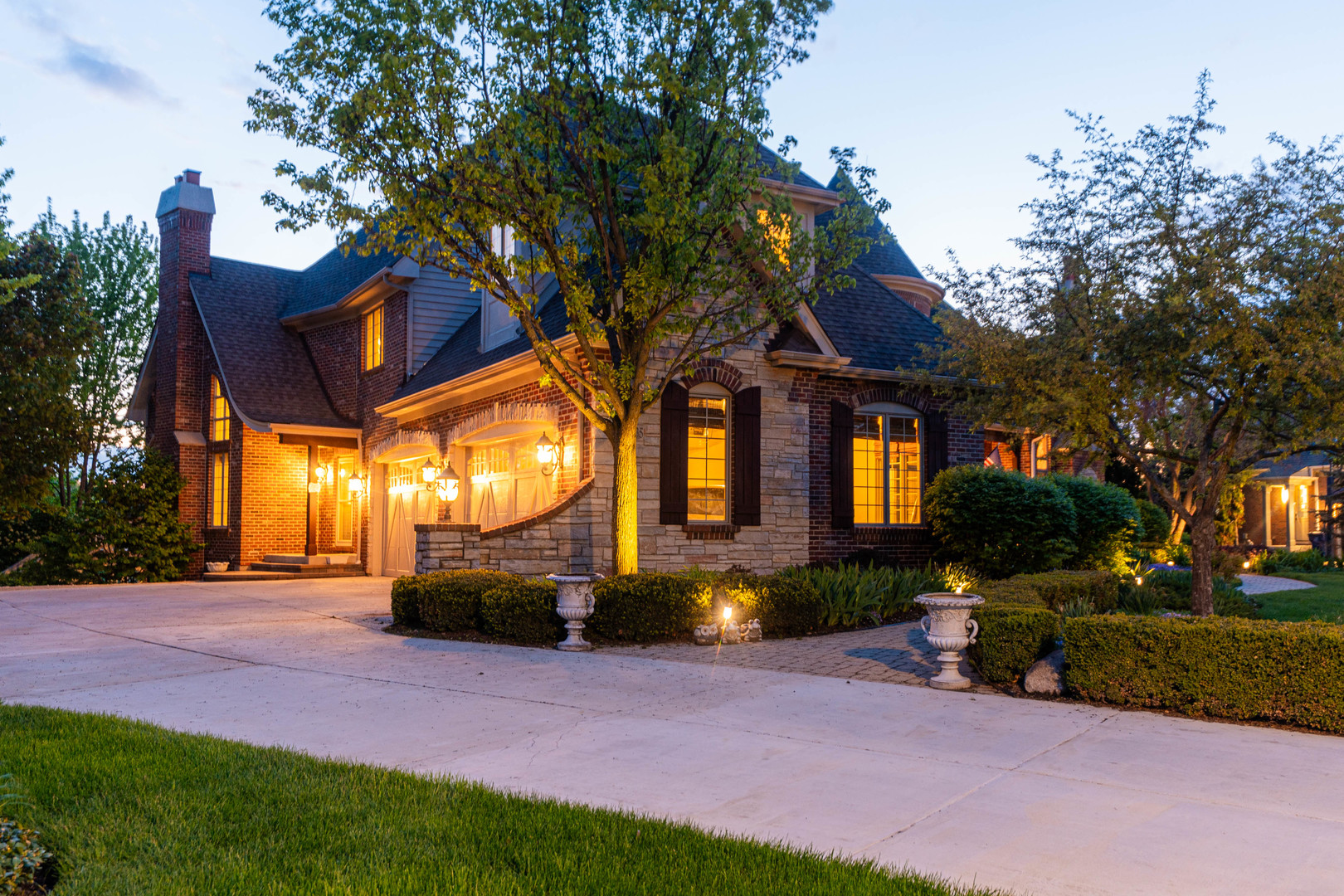 39W835 Goldenrod Drive