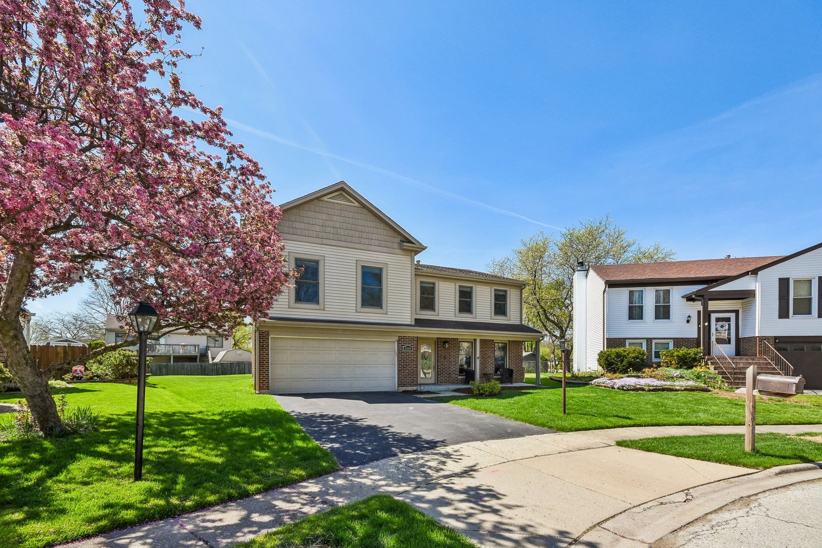 588 Kingston Court