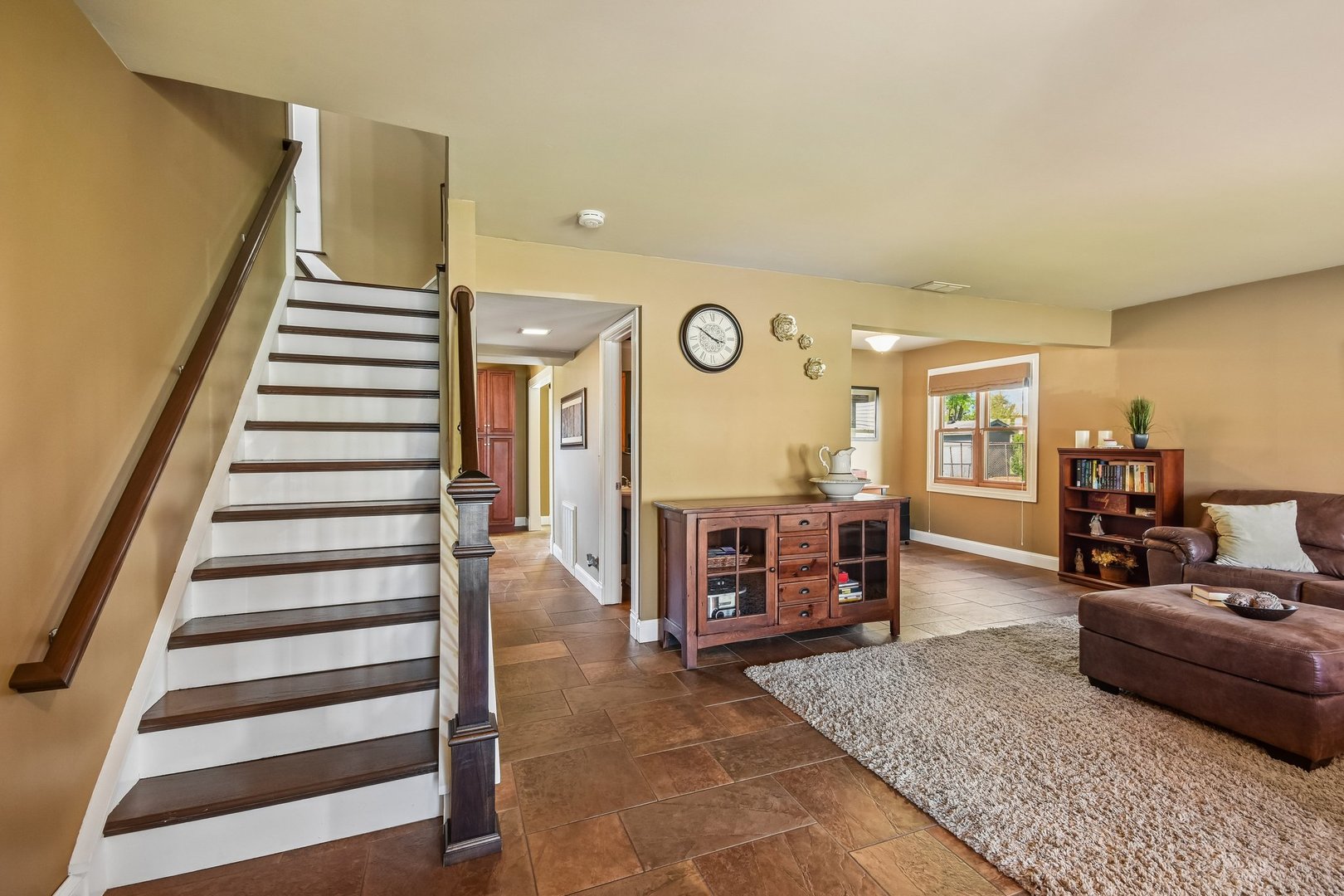 588 Kingston Court