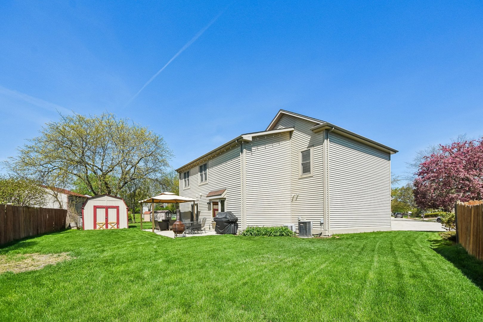 588 Kingston Court