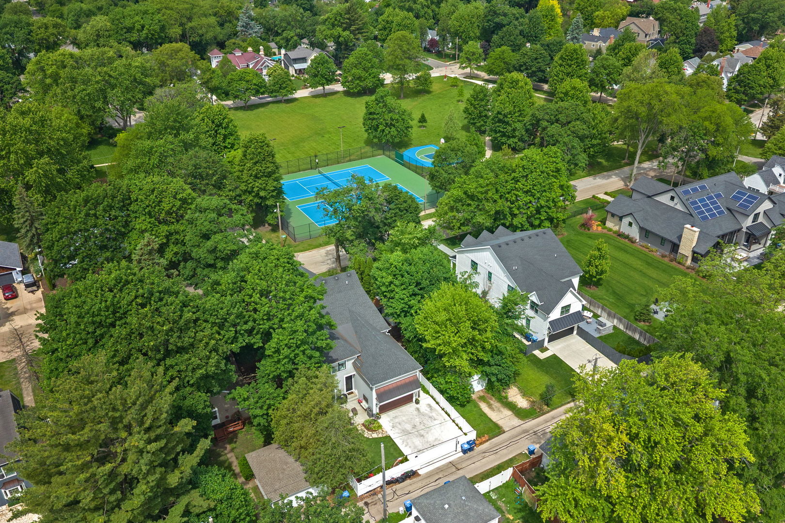938 S 5th Street