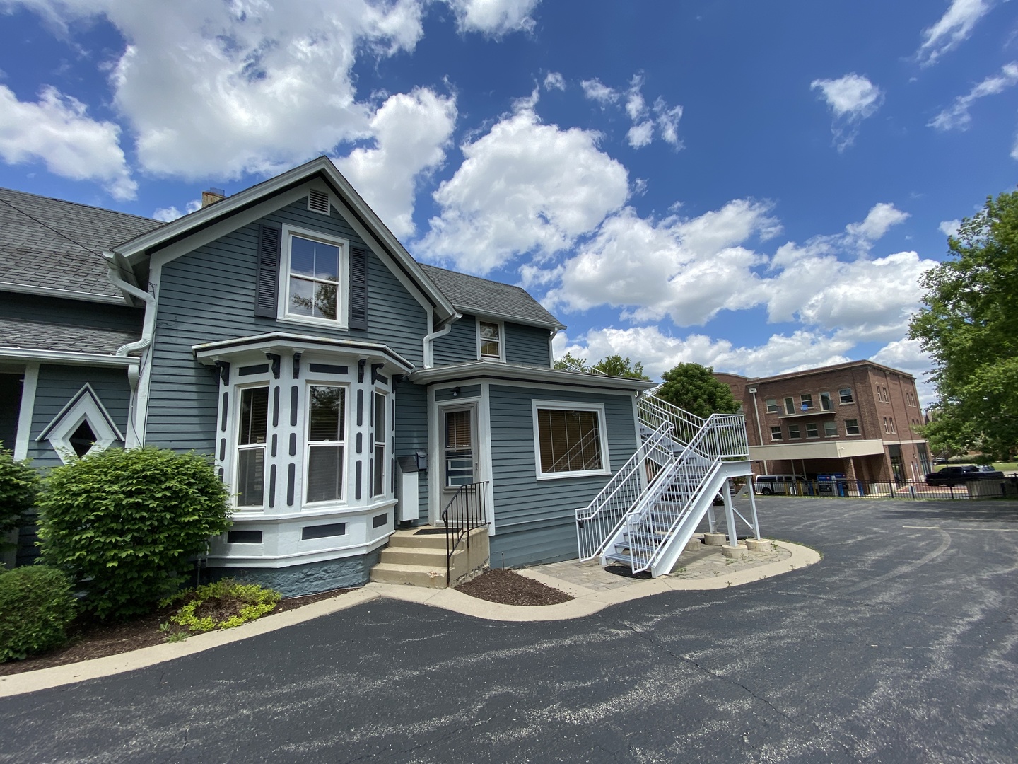 404 S 2nd Street