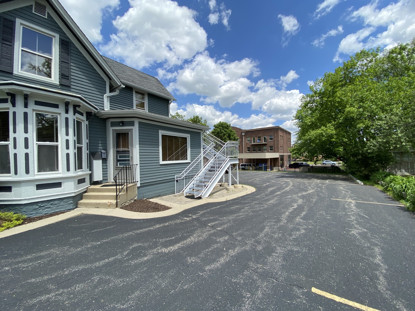 404 S 2nd Street