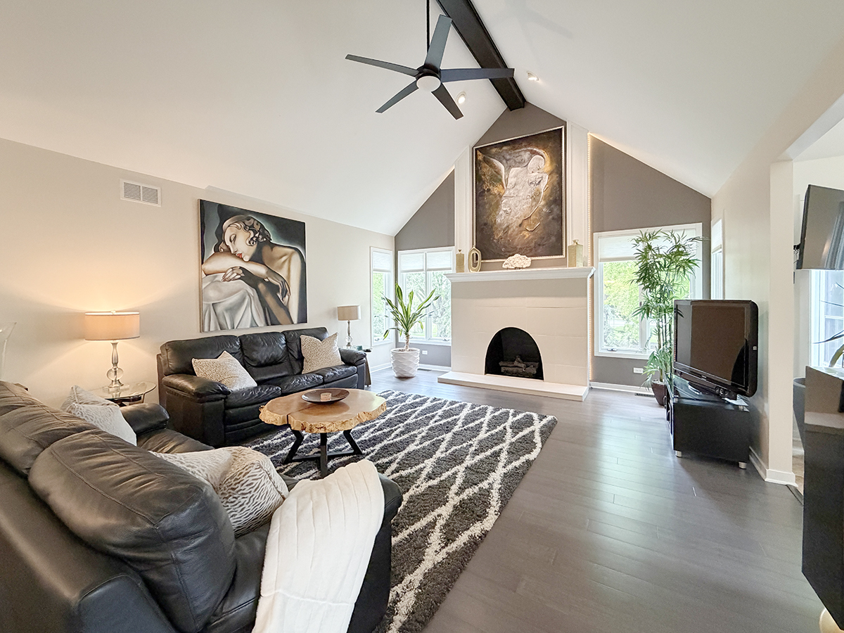 211 Ridge Lane