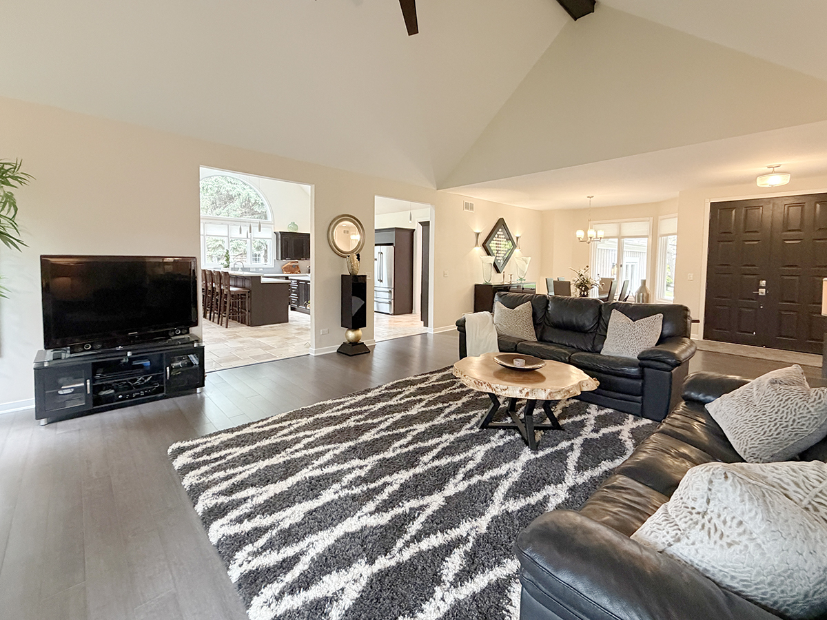 211 Ridge Lane