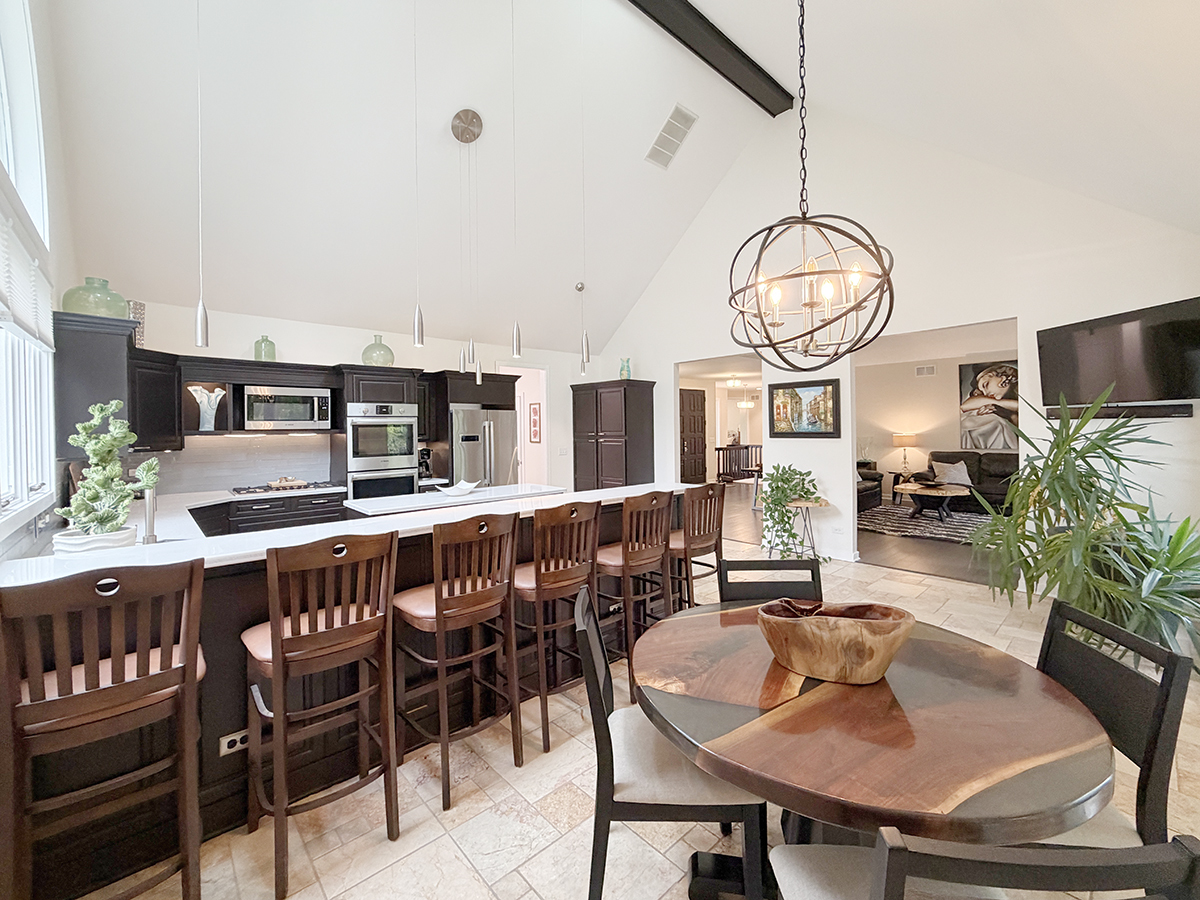 211 Ridge Lane