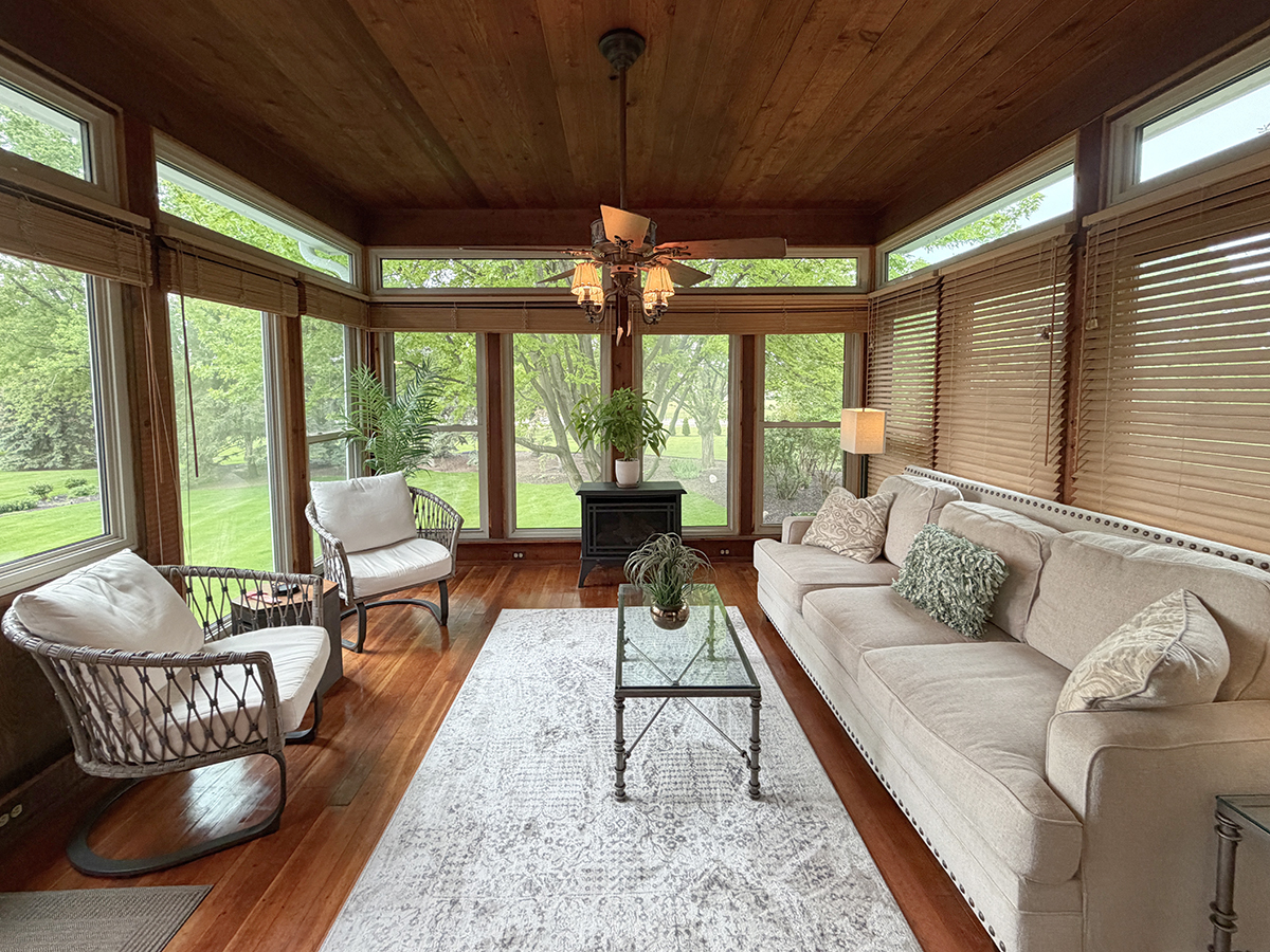 211 Ridge Lane