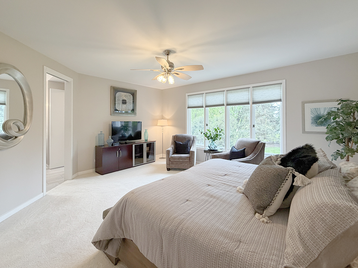 211 Ridge Lane