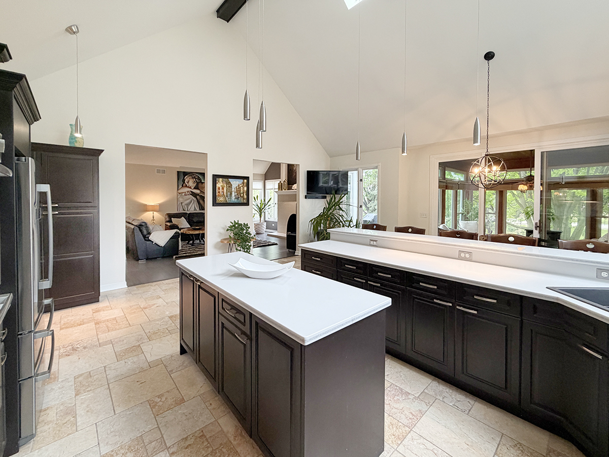 211 Ridge Lane
