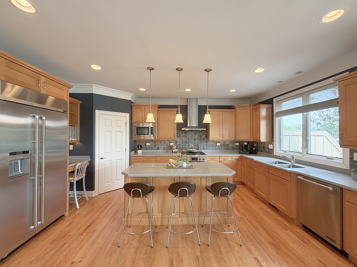 526 Brownstone Drive