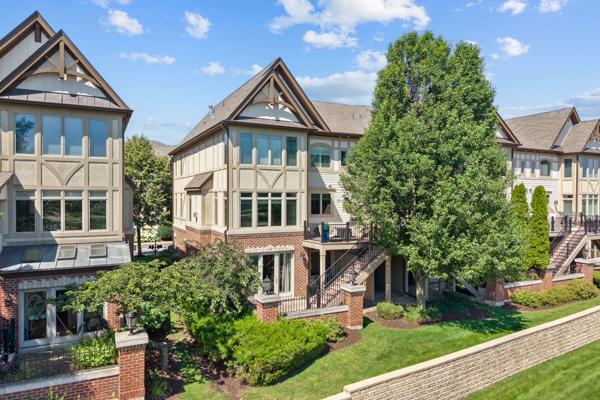 526 Brownstone Drive