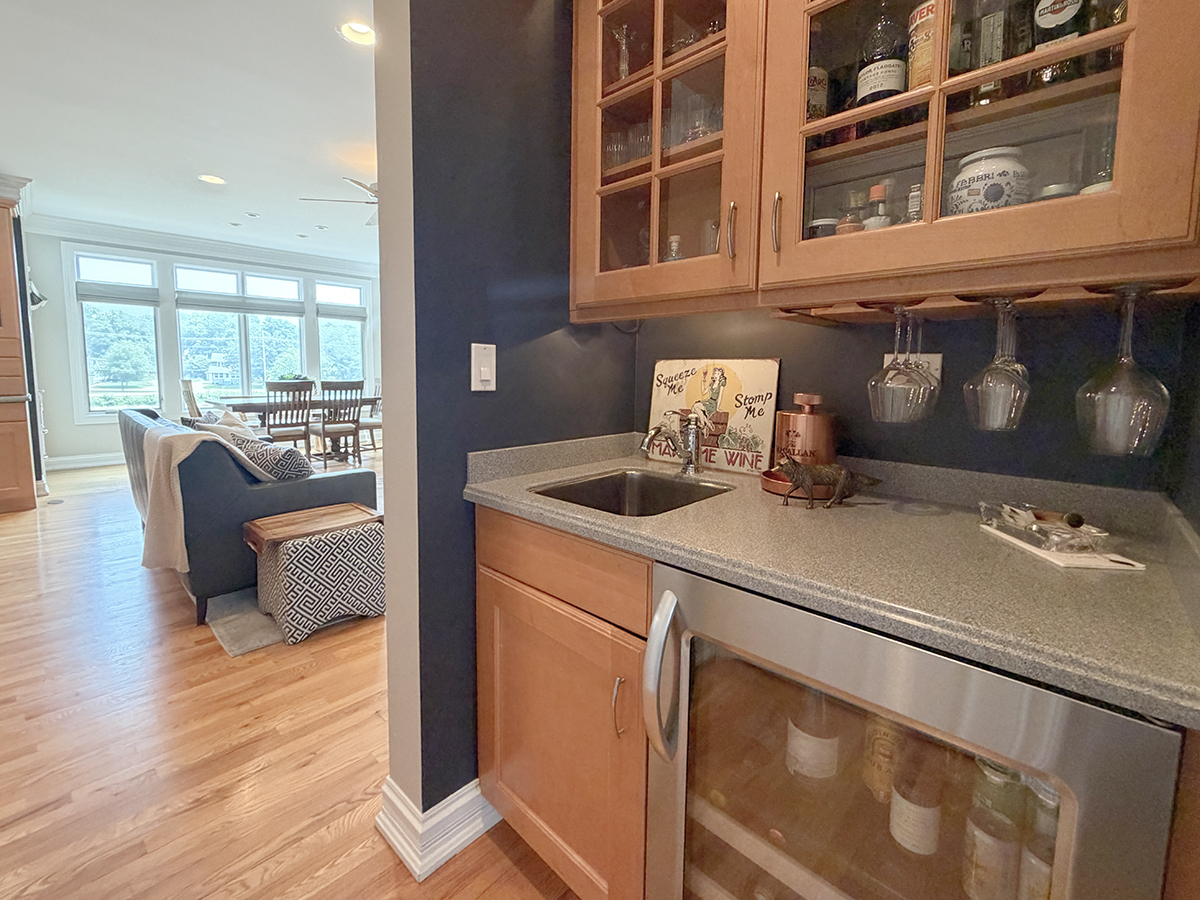 526 Brownstone Drive